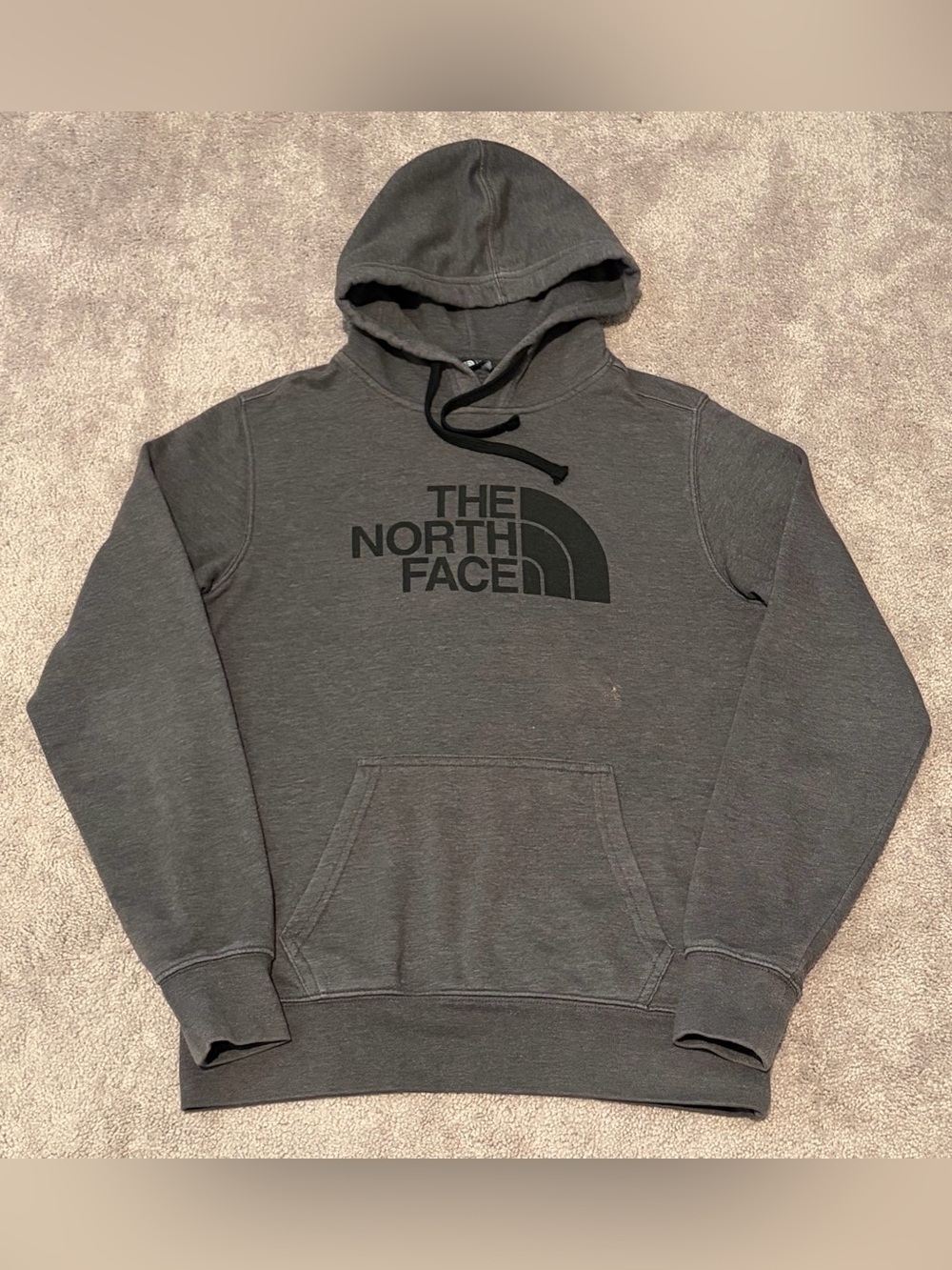 The North Face Men’s Dark Gray Pullover Hoodie Size Small